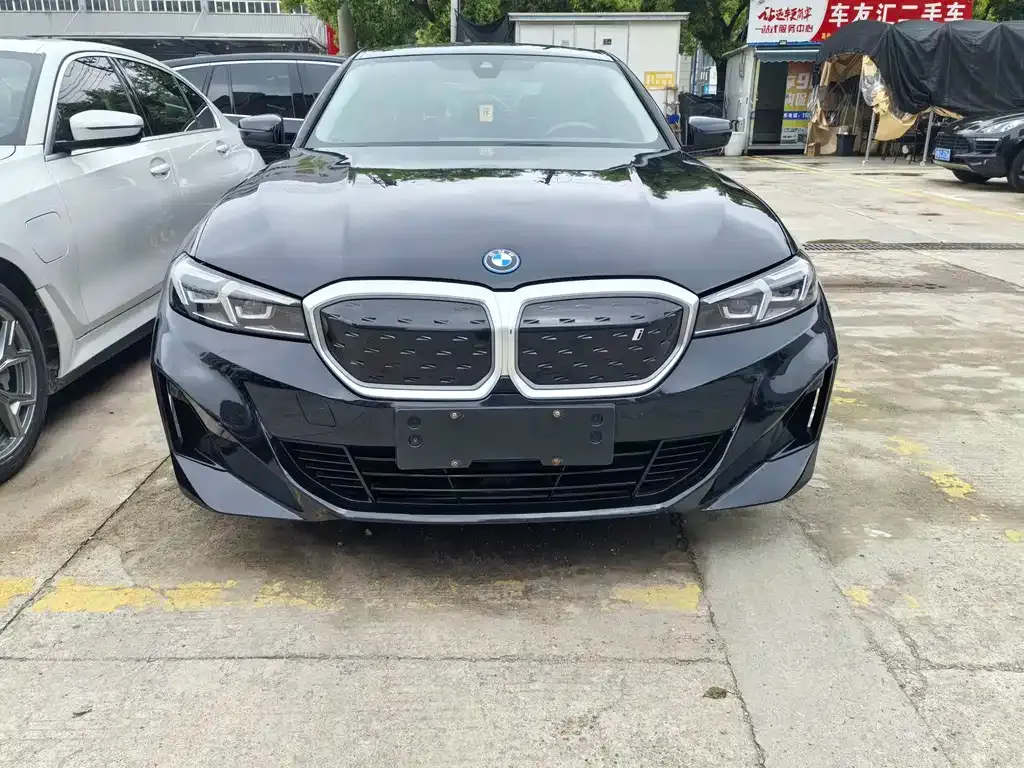 BMW i3 2023 из CN, фото 2