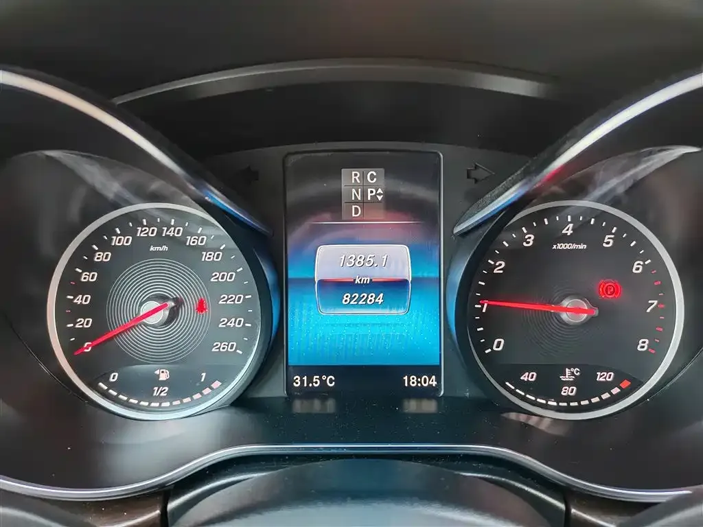 Mercedes-Benz V-Class 2022 из CN, фото 5