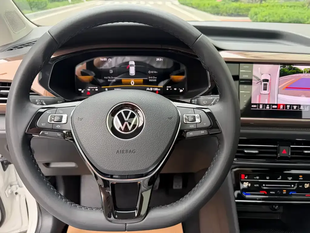 Volkswagen Tharu — фото 10
