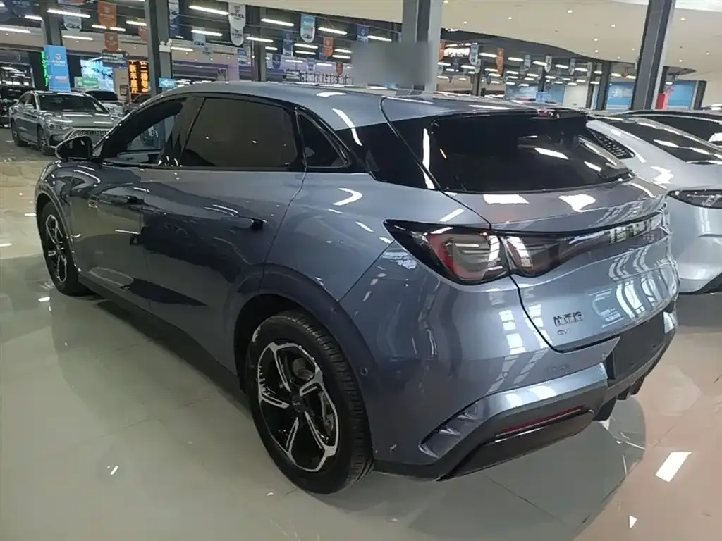 BYD Seal 06GT — фото 8