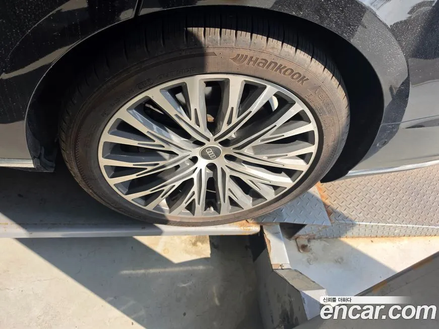 Audi A8 2021 из KR, фото 3