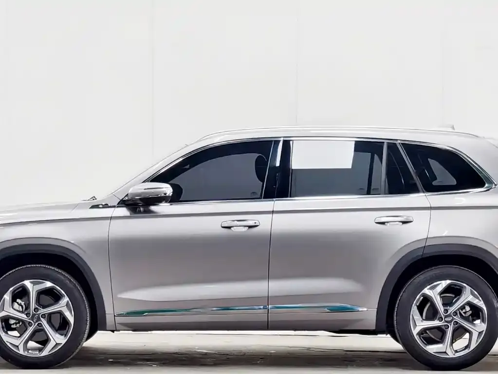 Geely Xingyue L — фото 4