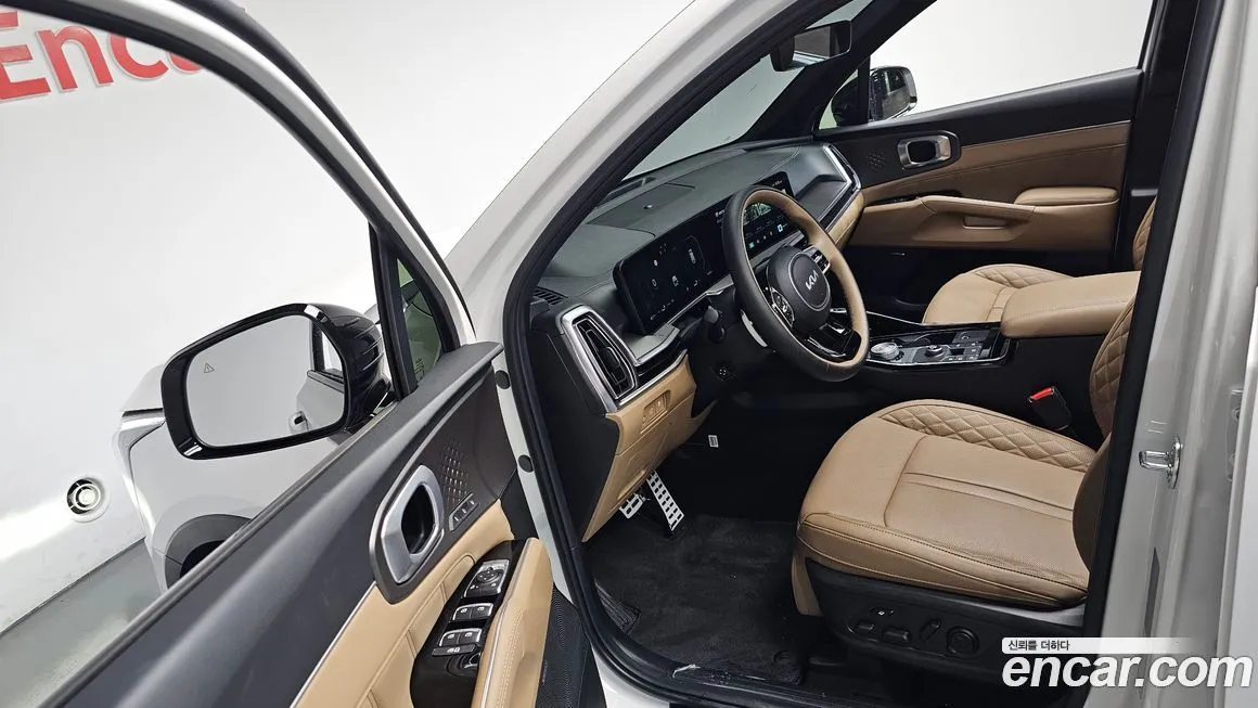 Kia Sorento — фото 7