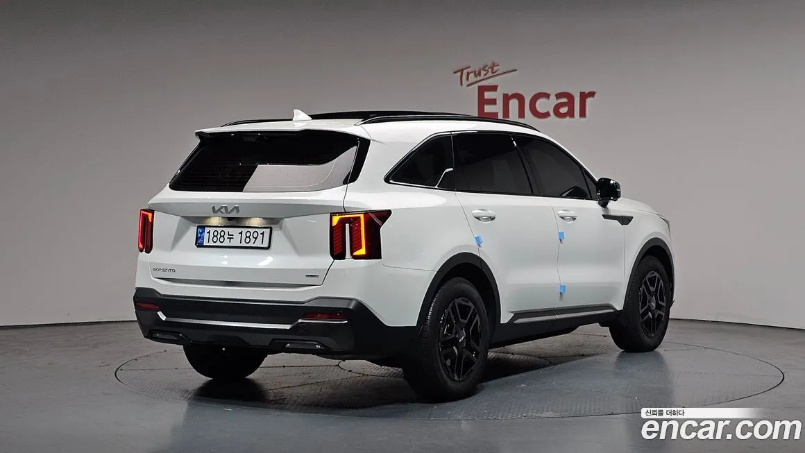 Kia Sorento — фото 5