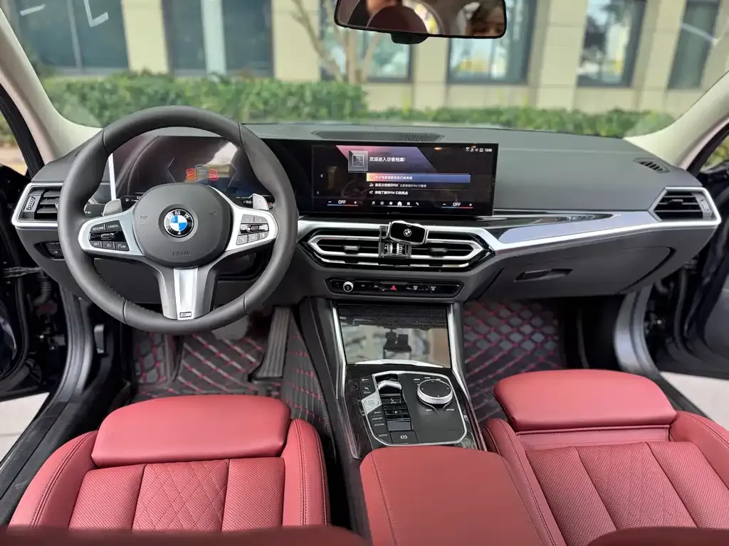 BMW 3 Series 2024 из CN, фото 3