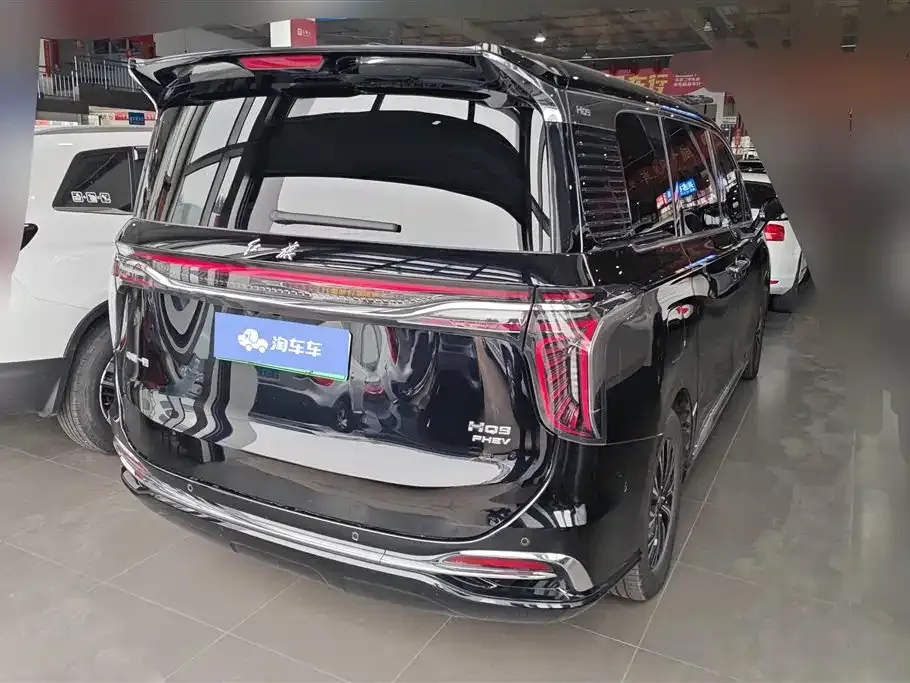 Hongqi HQ9 PHEV — фото 3