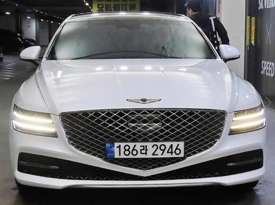 Genesis G80 — фото 10