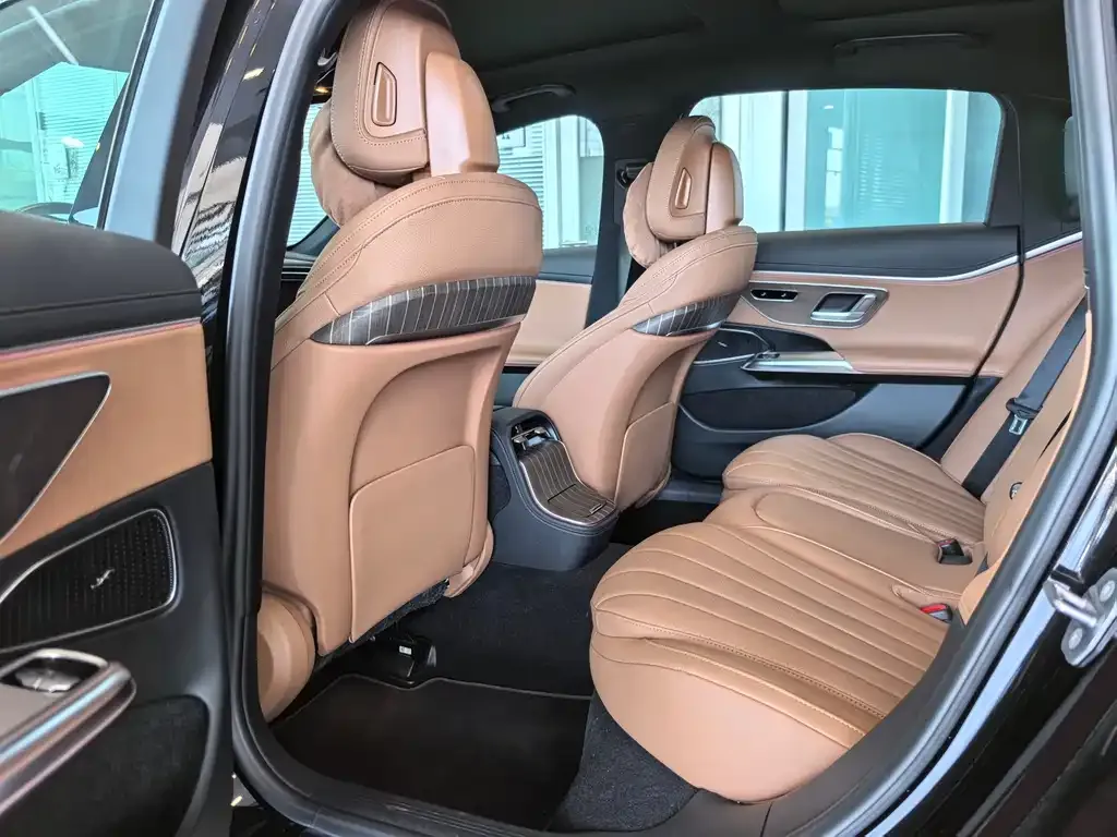 Mercedes-Benz E-Class New Energy — фото 4