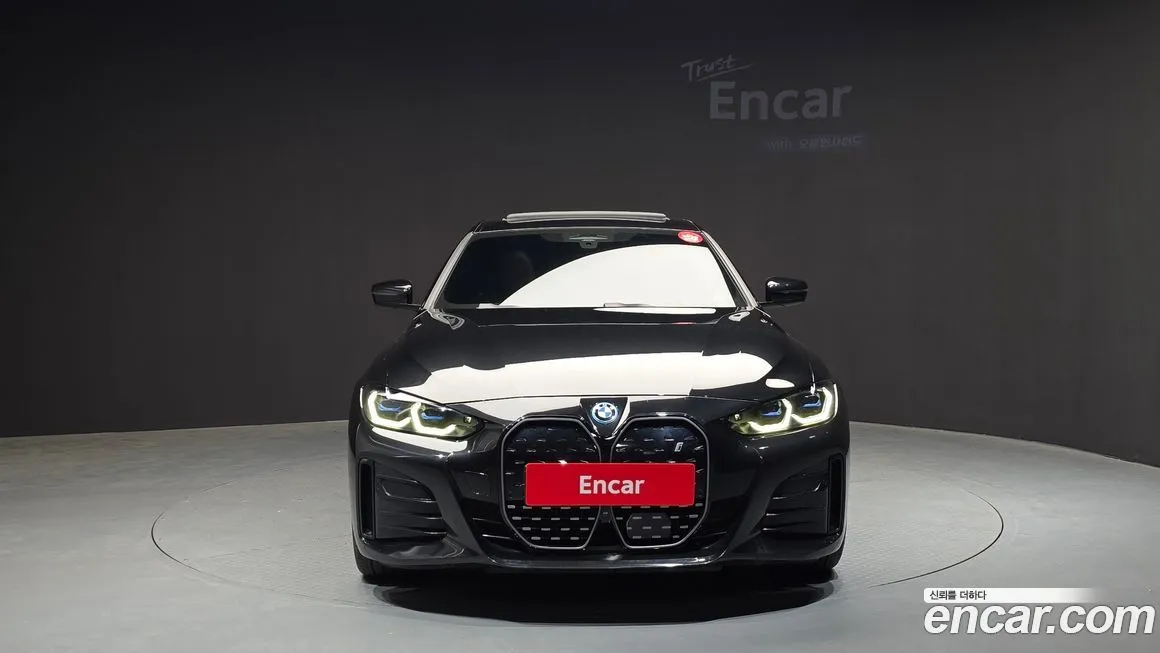 BMW i4 2023 из KR, фото 3