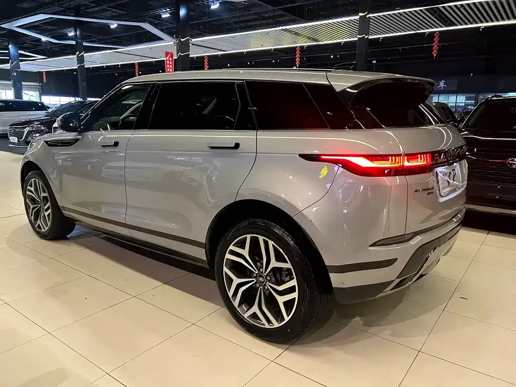 Land Rover Evoque — фото 5