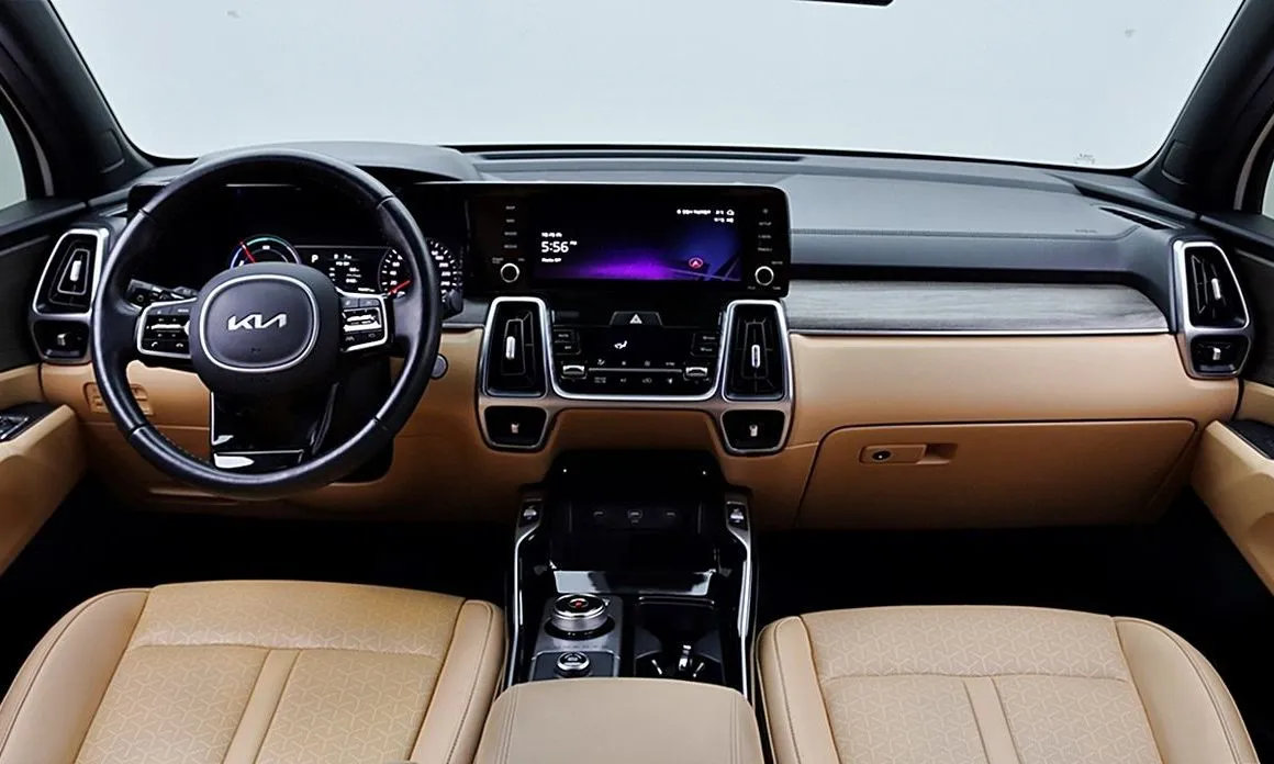 Kia Sorento — фото 7