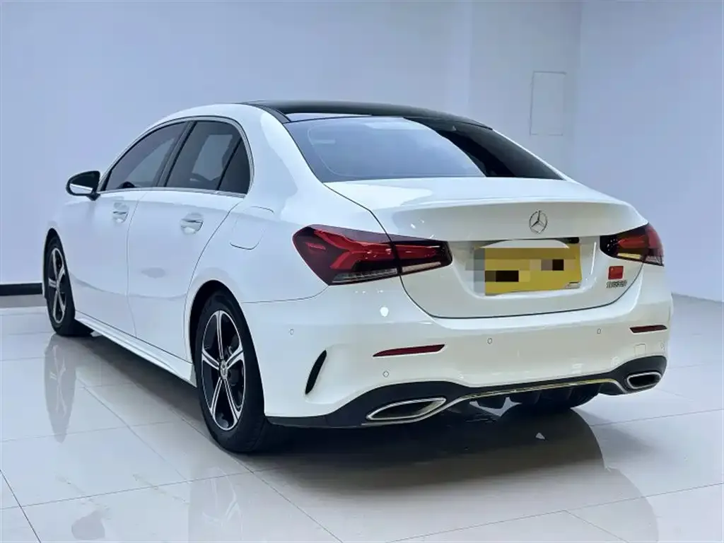 Mercedes-Benz A-Class — фото 7