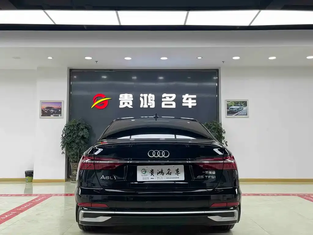 Audi A6L — фото 2