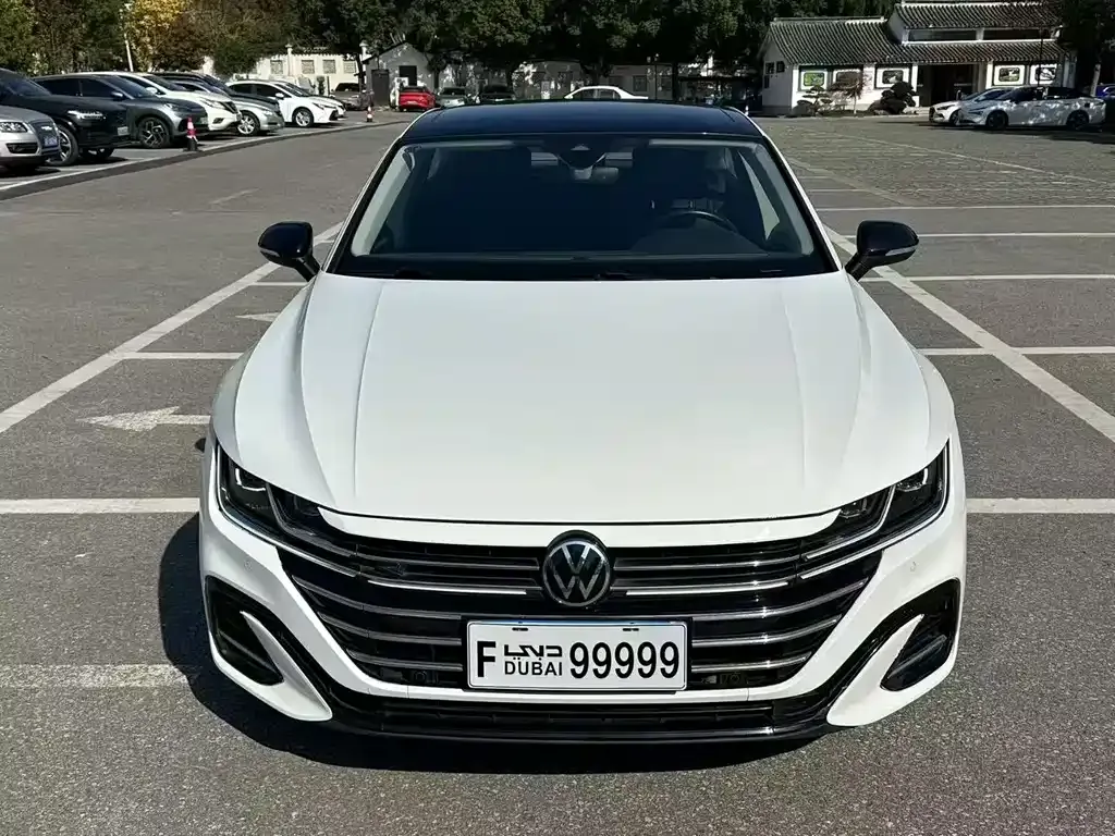 Volkswagen CC — фото 1