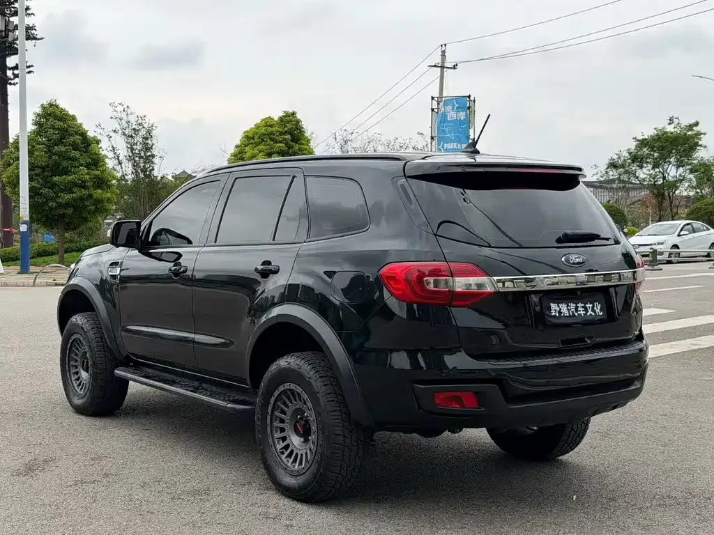 Ford Everest 2021 из CN, фото 6