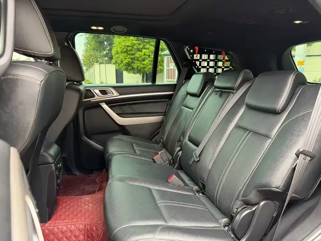Ford Everest 2021 из CN, фото 3
