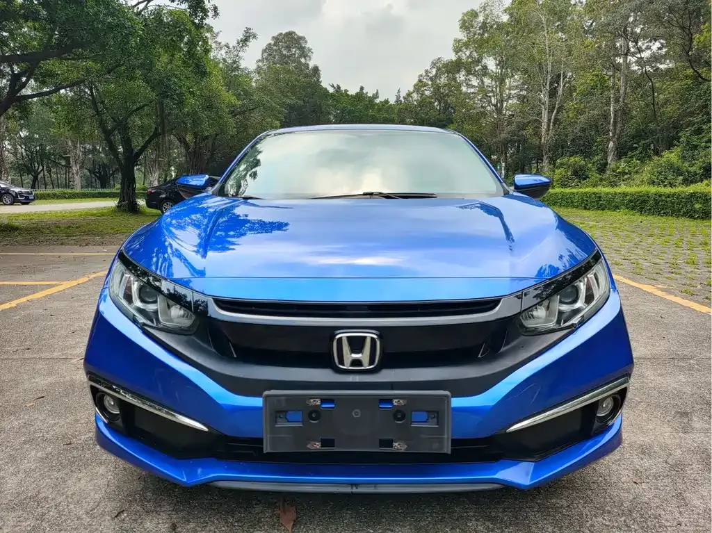 Honda Civic — фото 8