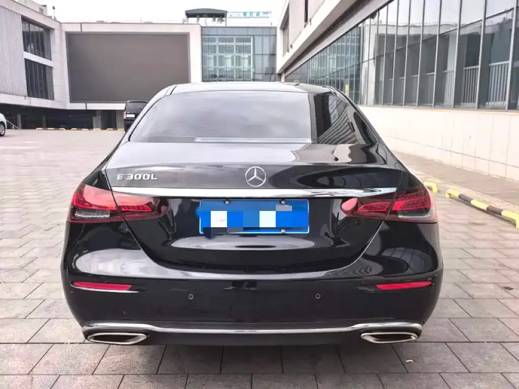 Mercedes-Benz E-Class 2022 из CN, фото 5