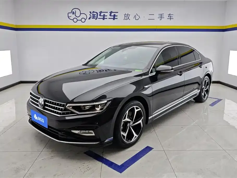 Volkswagen Magotan — фото 1