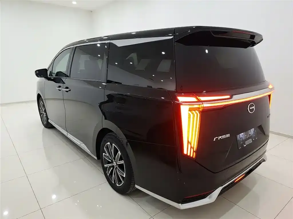 GAC Motor Trumpchi M8 — фото 2