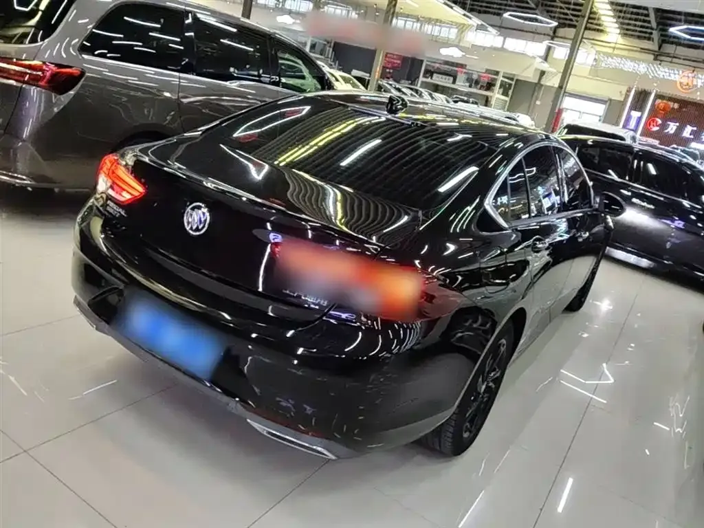 Buick Regal — фото 7