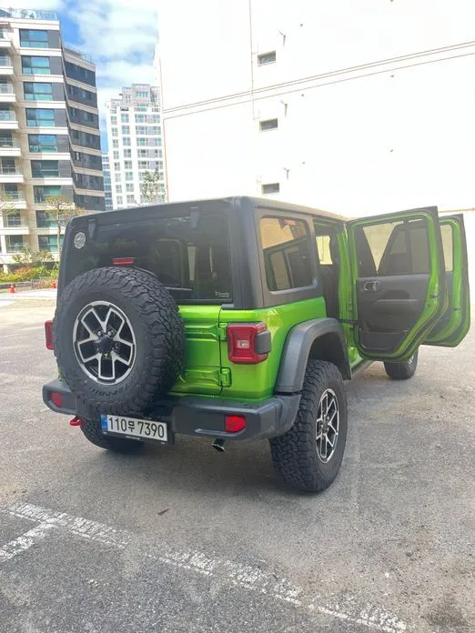 Jeep Wrangler 2025 из KR, фото 4