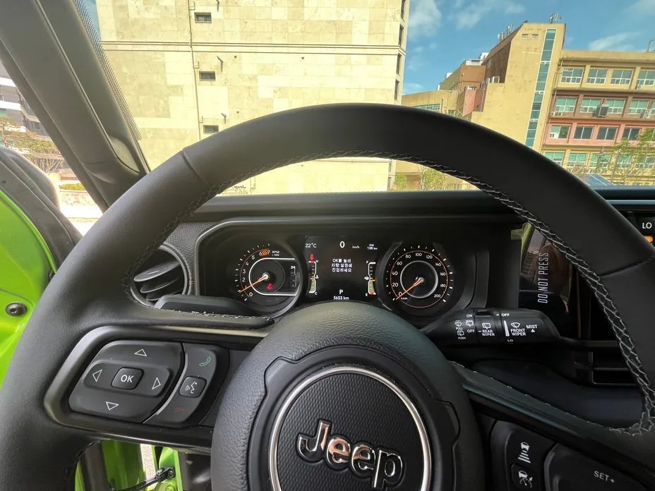 Jeep Wrangler 2025 из KR, фото 10