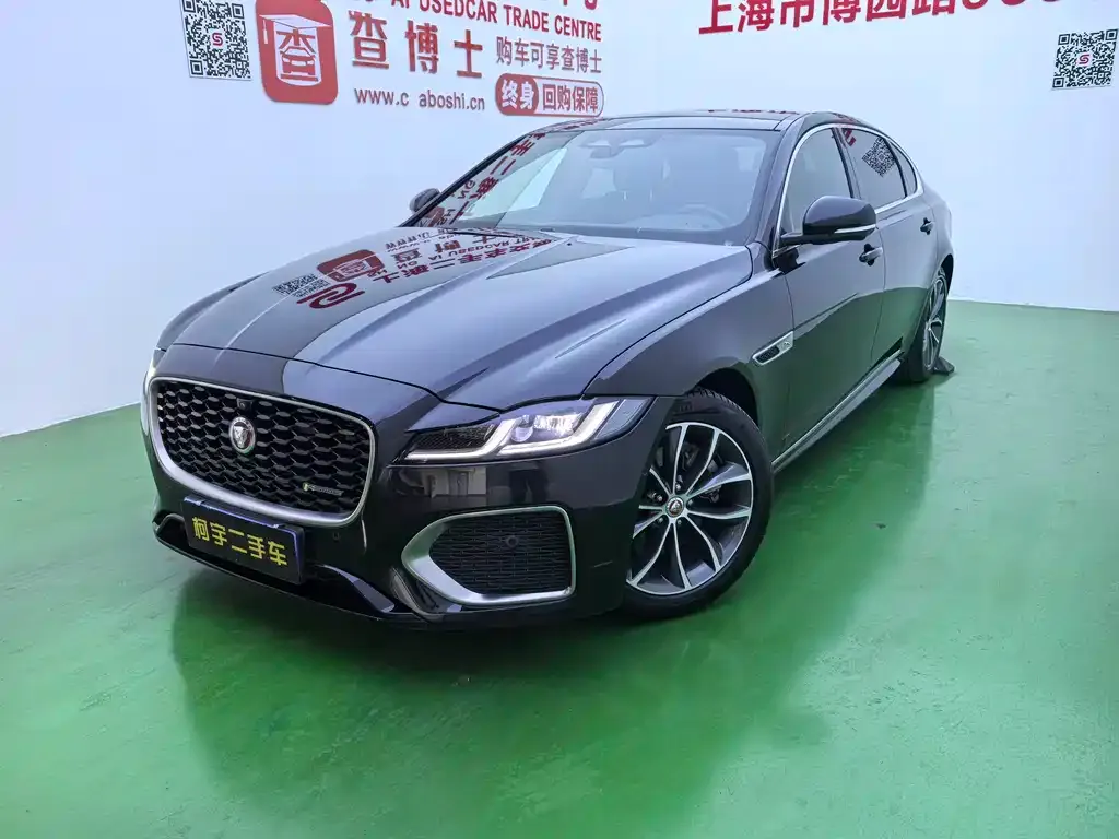 Jaguar XFL — фото 1