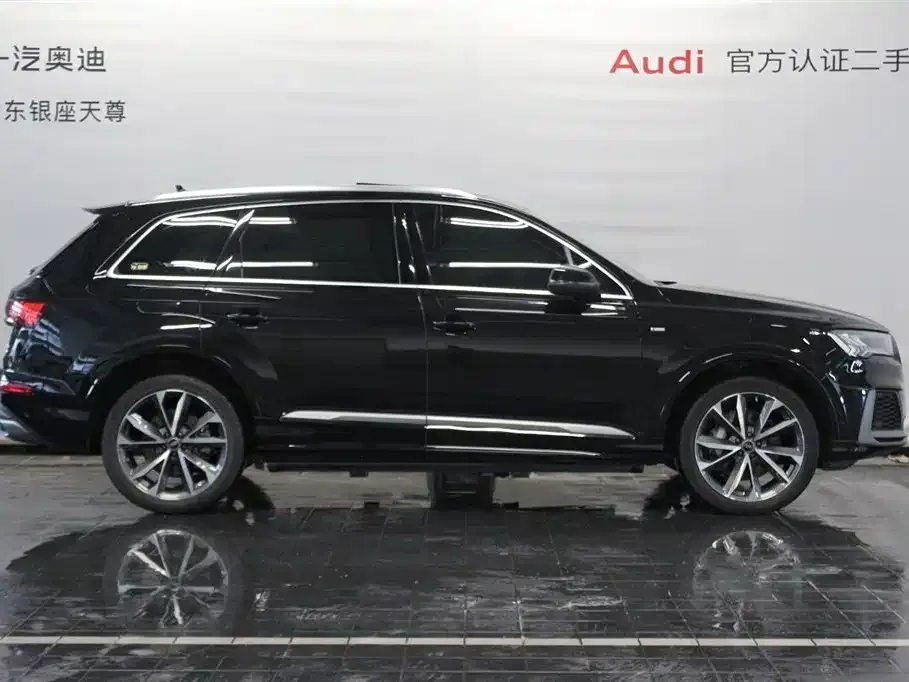 Audi Q7 — фото 5