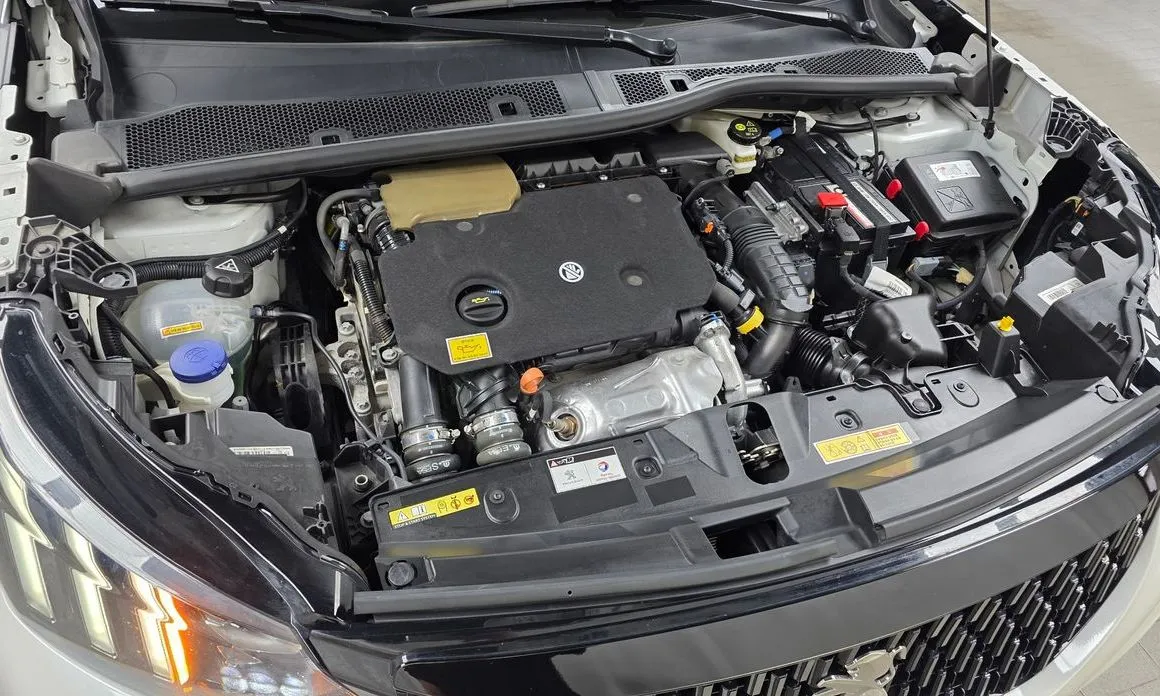 Peugeot 2008 2023 из KR, фото 10