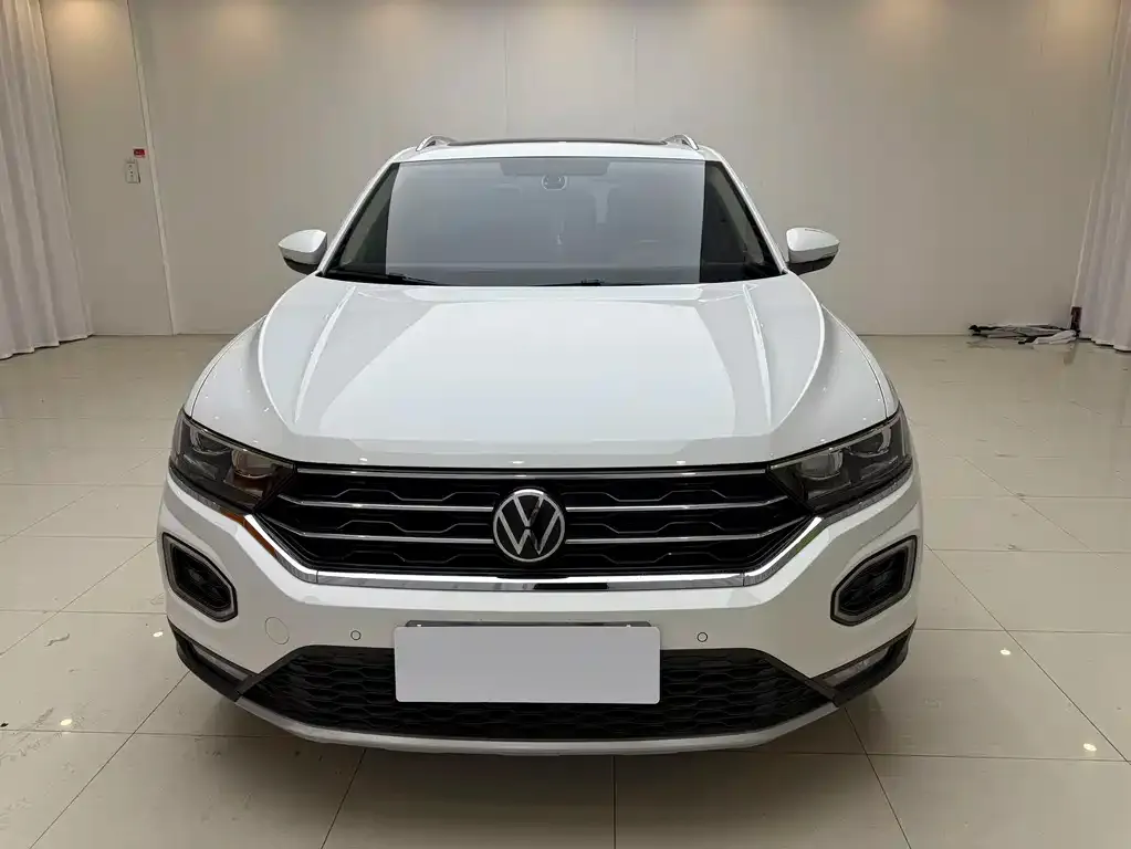 Volkswagen T-Roc — фото 4