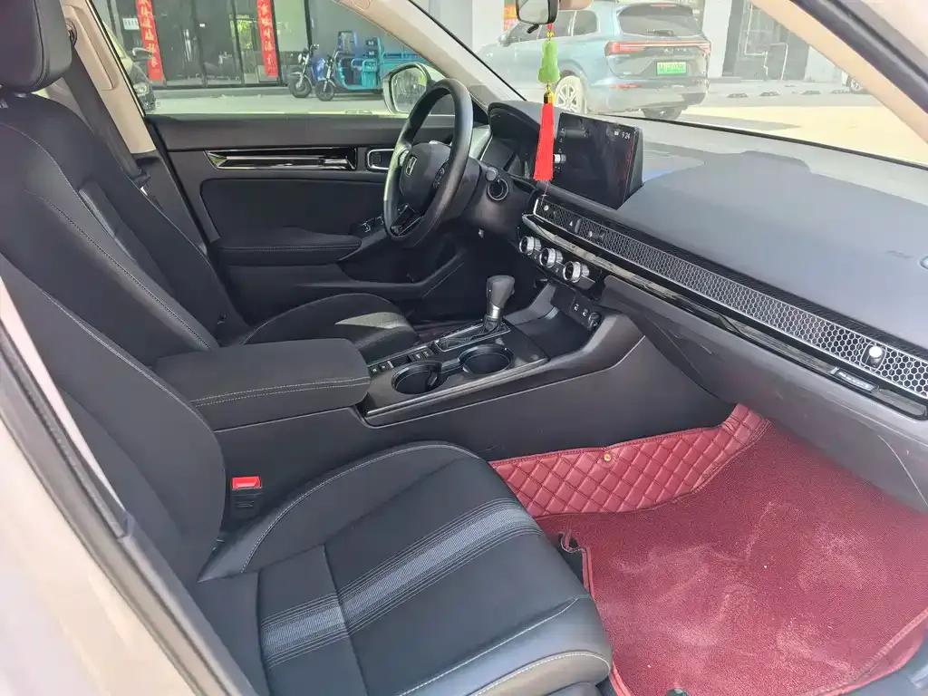 Honda Civic — фото 8
