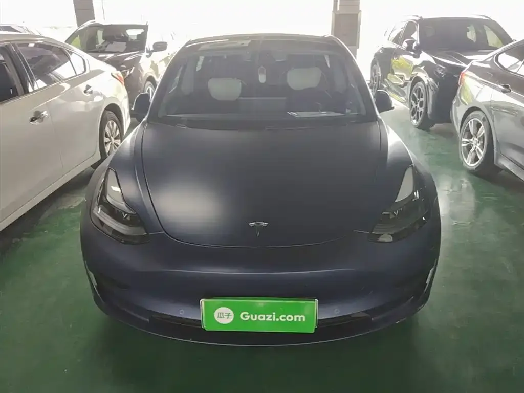 Tesla Model 3 — фото 5