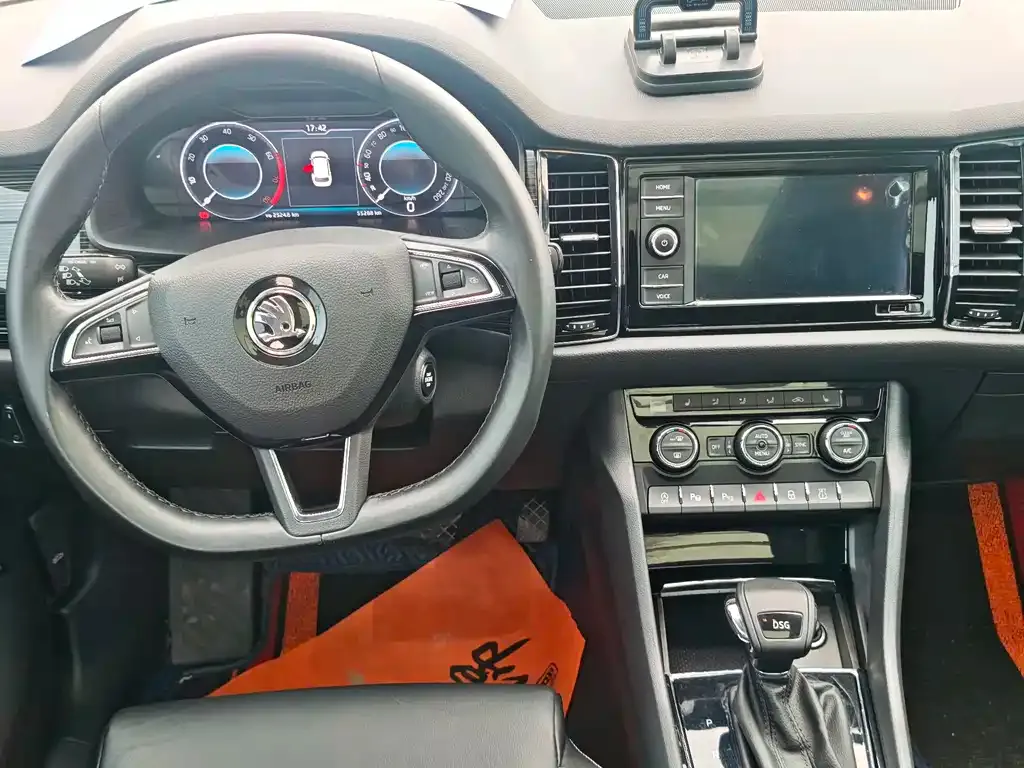 Skoda Kodiaq 2021 из CN, фото 9