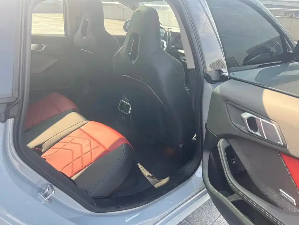 BMW 2 Series 2025 из CN, фото 7