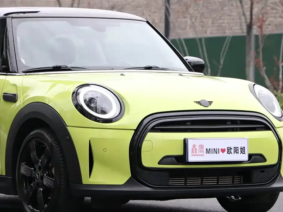 MINI Cooper (3-door) 2023 из CN, фото 5