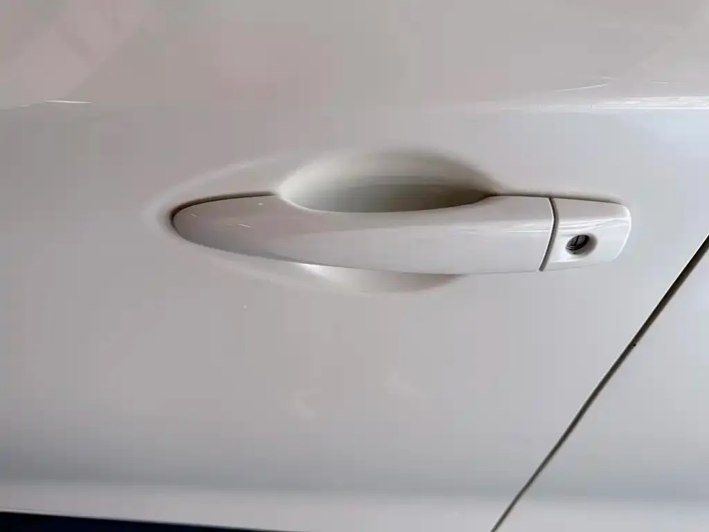 Nissan Tiida 2021 из CN, фото 4