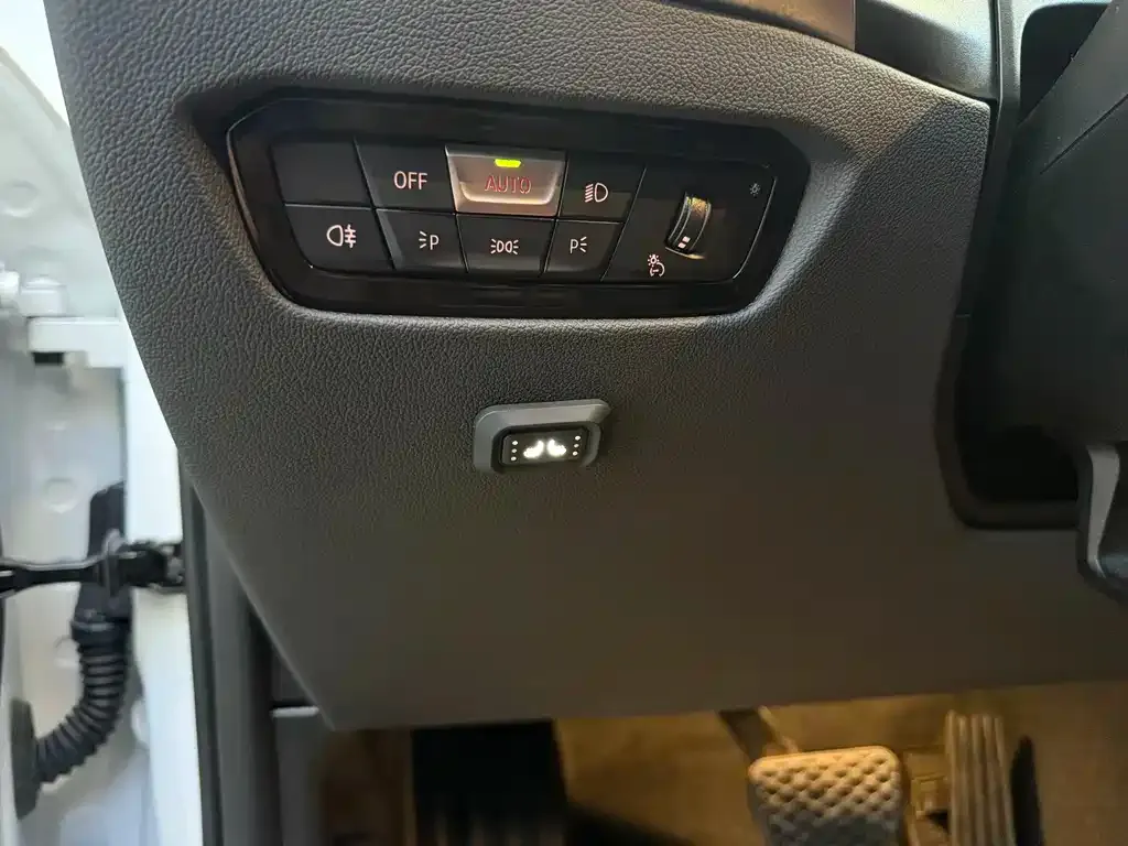 BMW 3 Series — фото 10