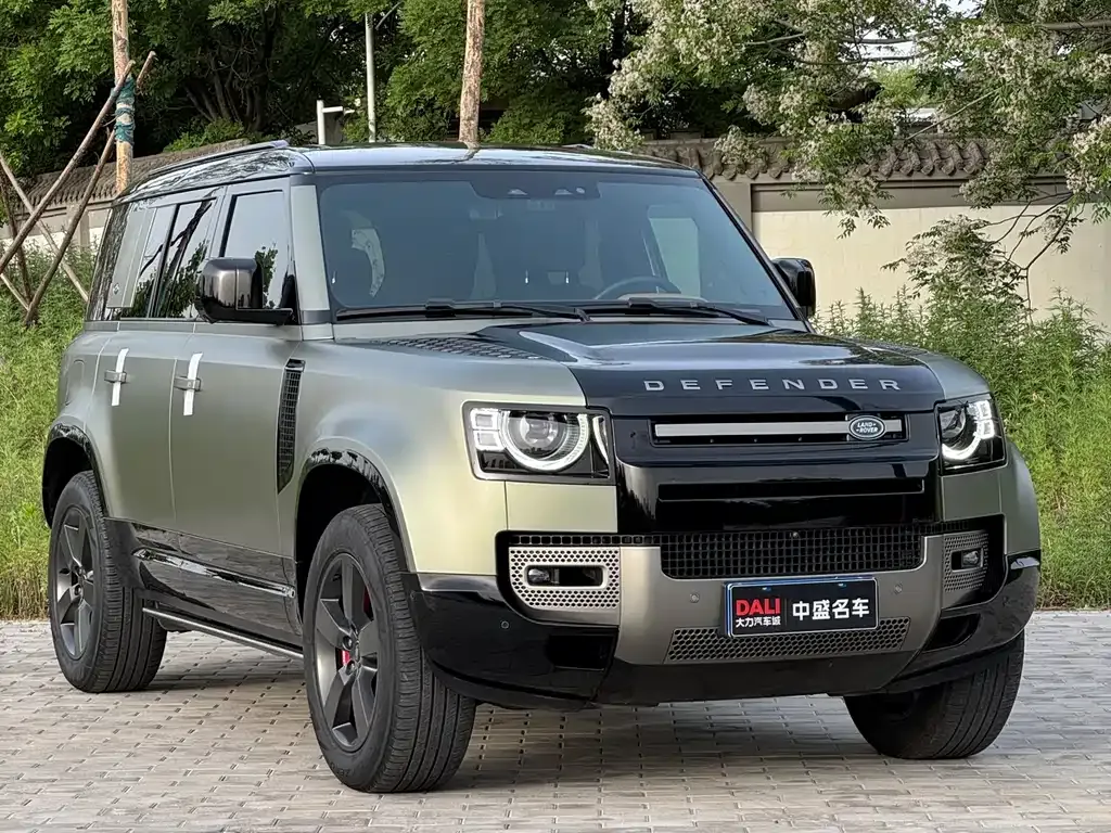 Land Rover Defender — фото 8