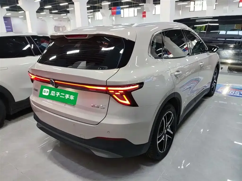 MG ES5 2025 из CN, фото 6