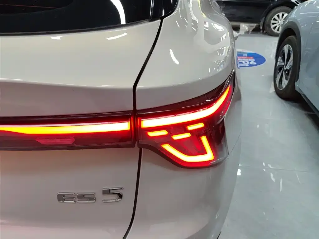 MG ES5 2025 из CN, фото 7