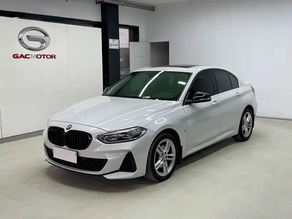 BMW 1 Series — фото 1