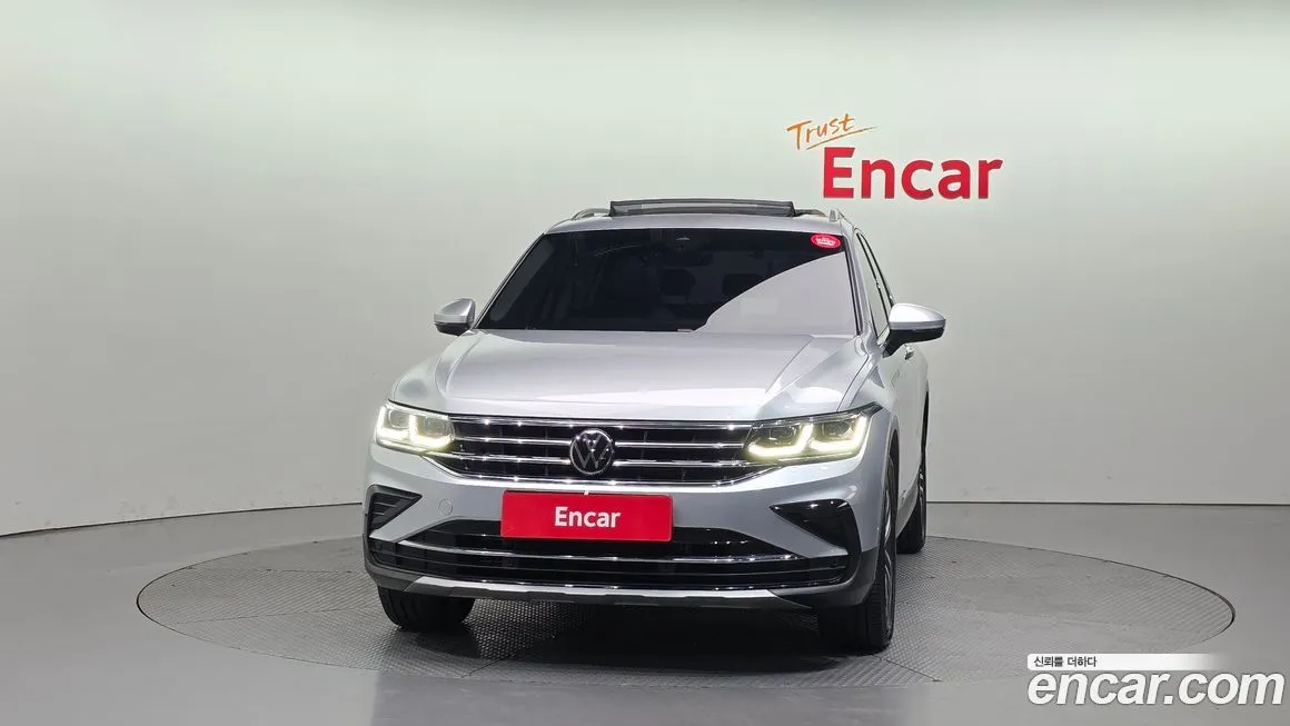 Volkswagen Tiguan — фото 2