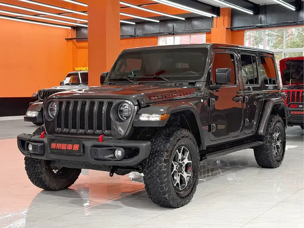 Jeep Wrangler — фото 1