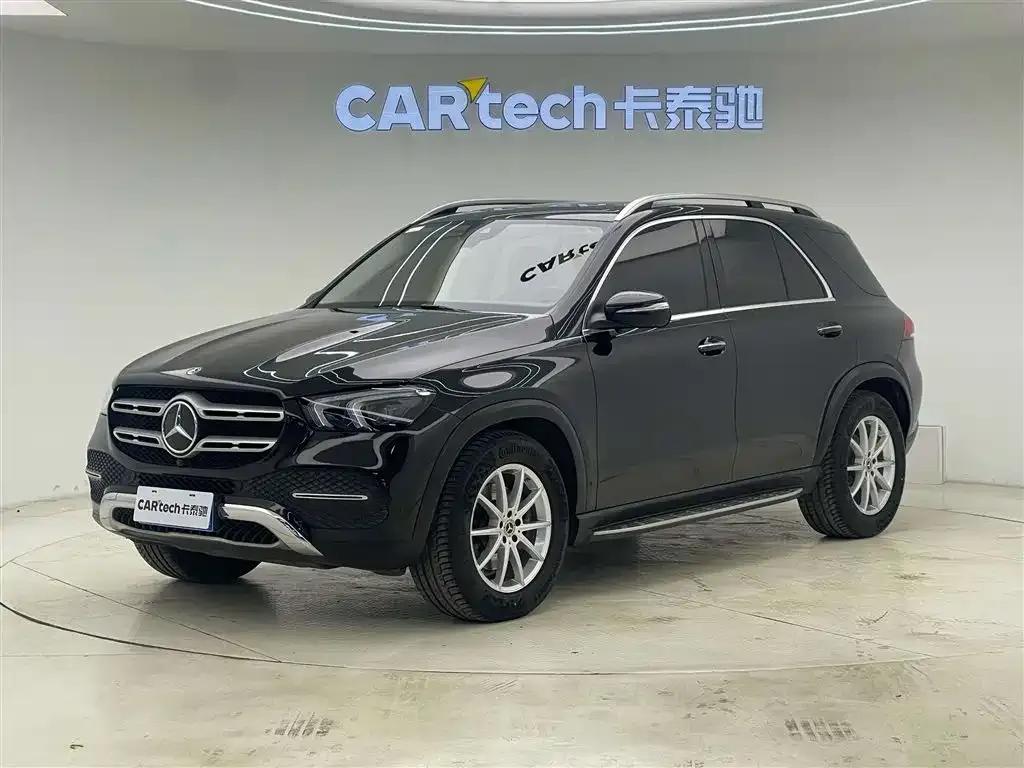 Mercedes-Benz GLE — фото 1