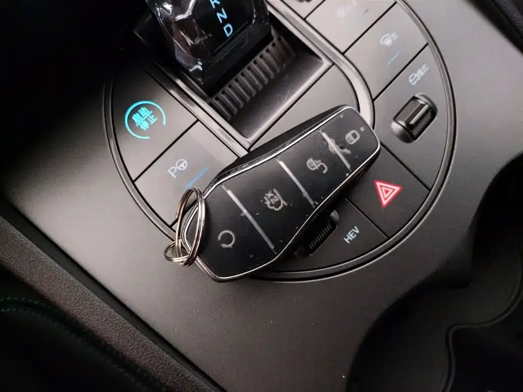 BYD Seal 06 — фото 9
