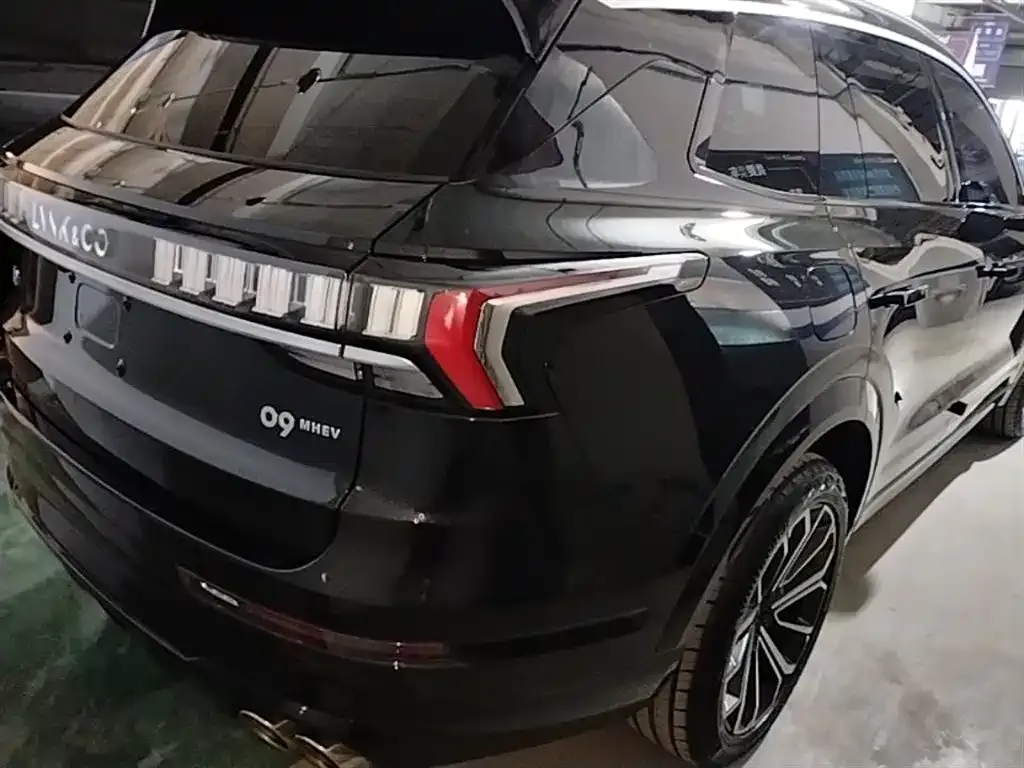 Lynk & Co 09 2025 из CN, фото 4