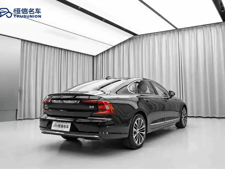 Volvo S90 — фото 6