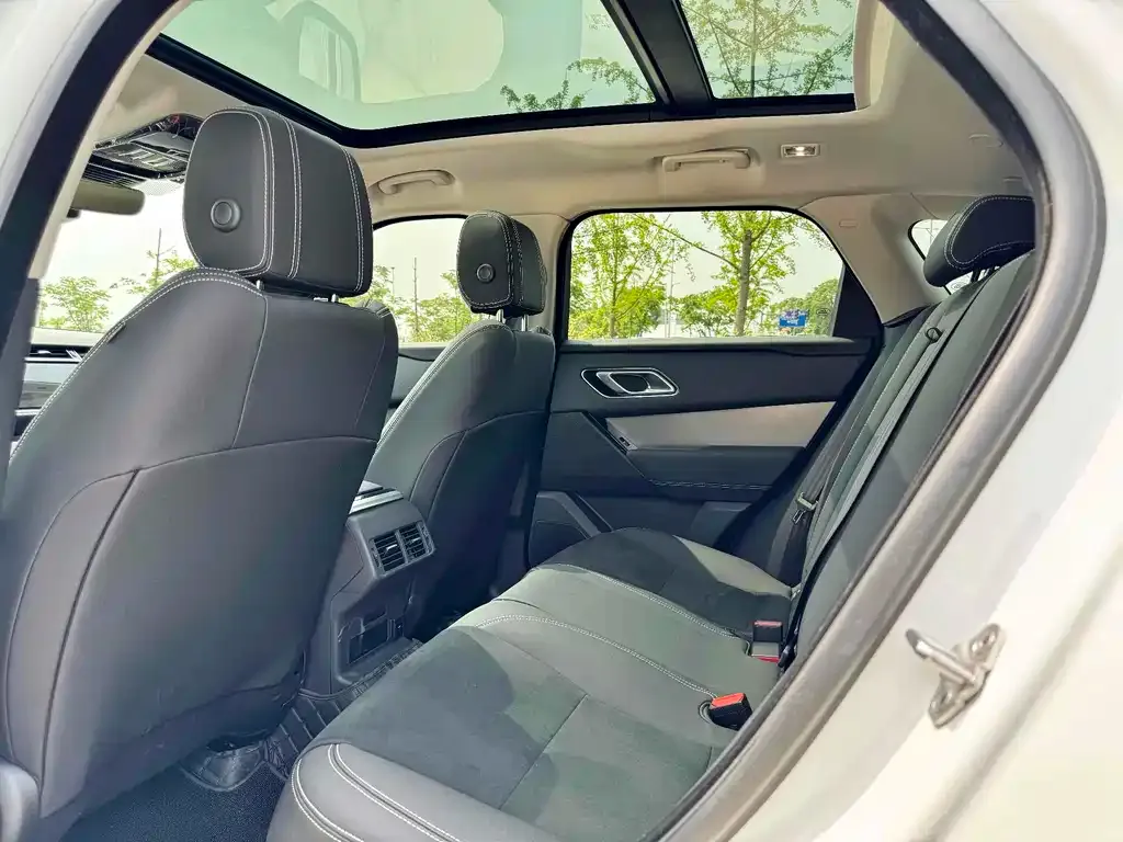 Land Rover Velar 2023 из CN, фото 2