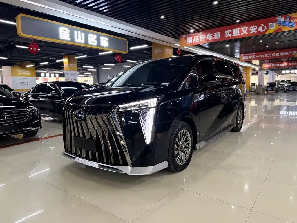 GAC Motor Trumpchi M8 — фото 1